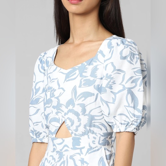 ONLY jumpsuit size 36 ankle length white colour floral print round neck - Picture 2 of 5